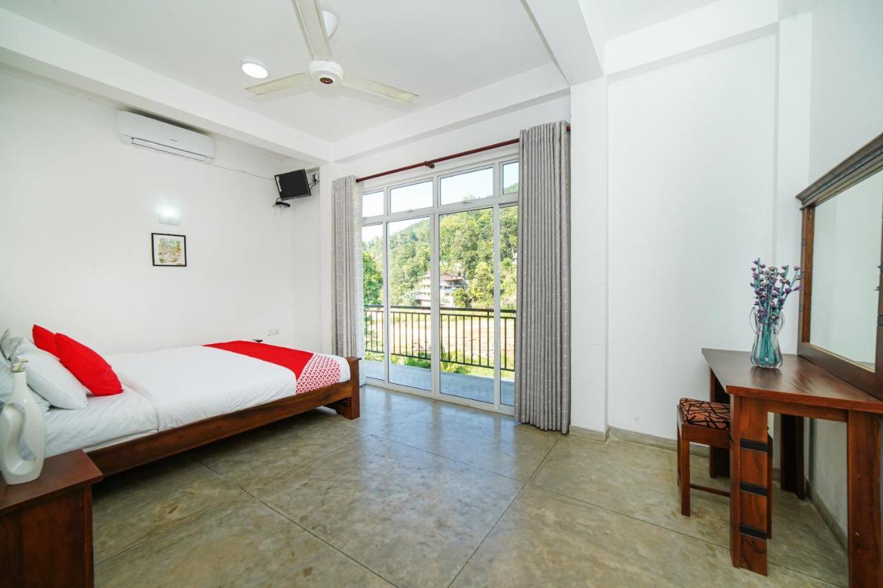 Oyo 555 Villa Dasuni Kandy Esterno foto